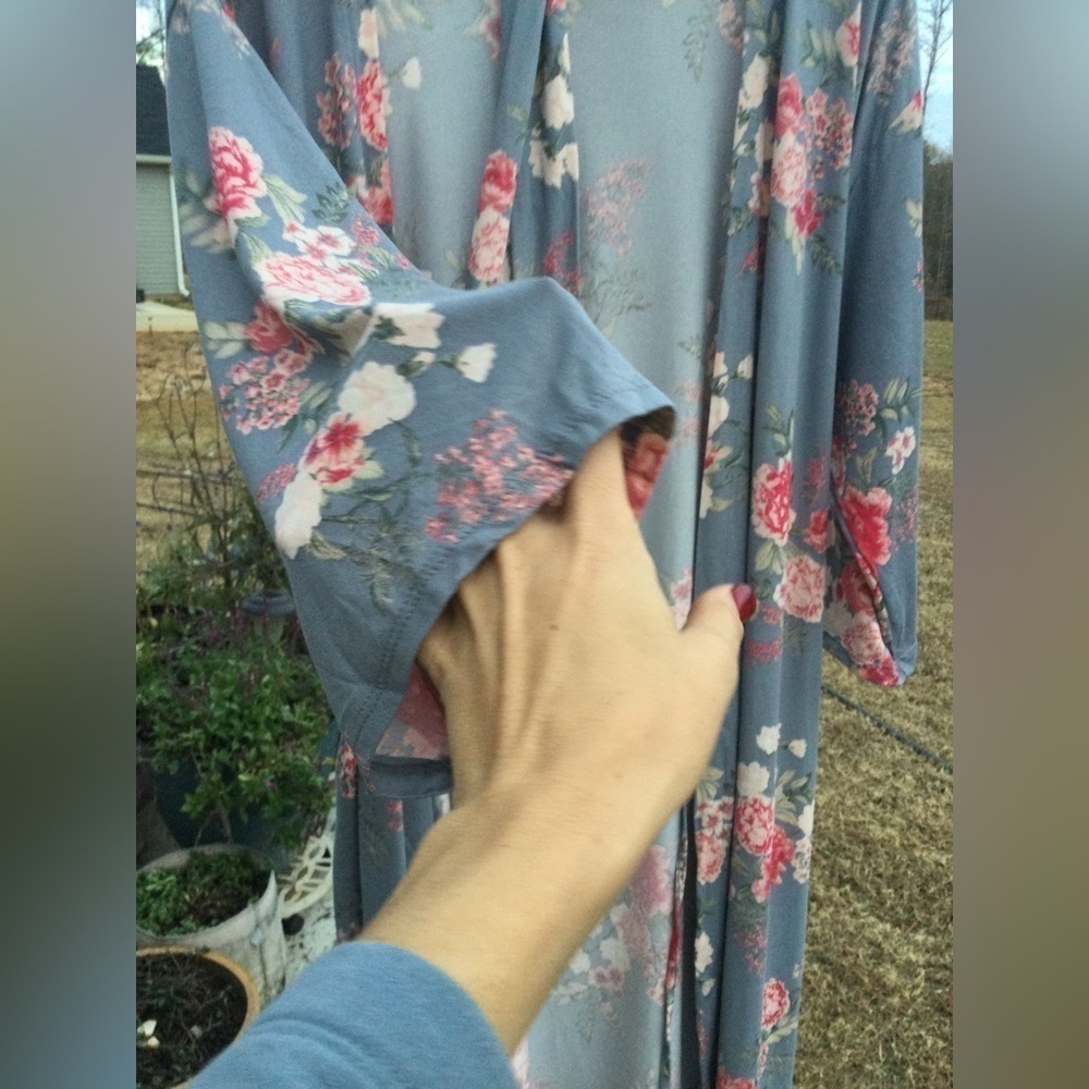 Flora womens Short wrap robe S Small charmeuse floral romantic spa Jersey blue - Picture 3 of 13